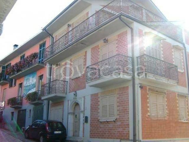 Villa Indipendente in vendita a Paternopoli, Avellino