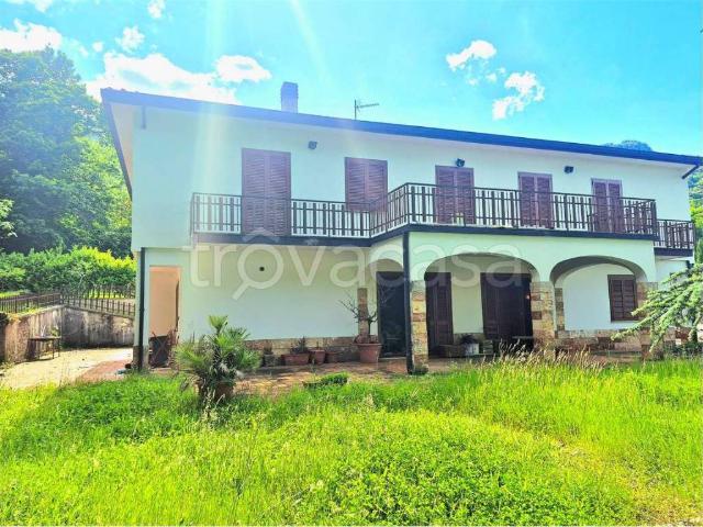 Villa Indipendente in vendita a Patrica, Lazio