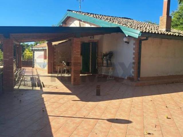Villa Indipendente in vendita a Tarderia, Pedara
