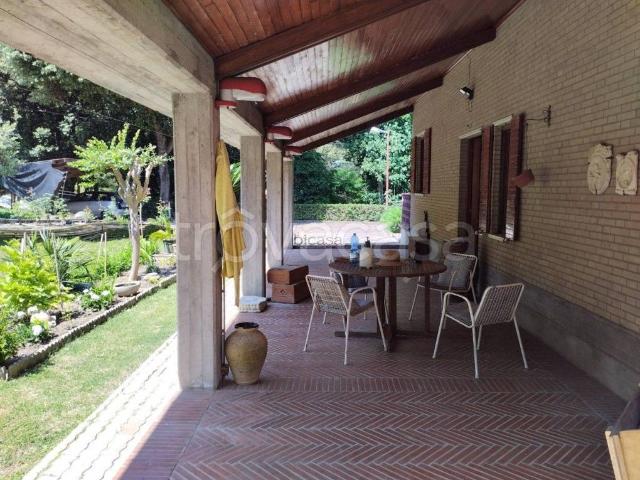 Villa Indipendente in vendita a Marche, Pesaro E Urbino