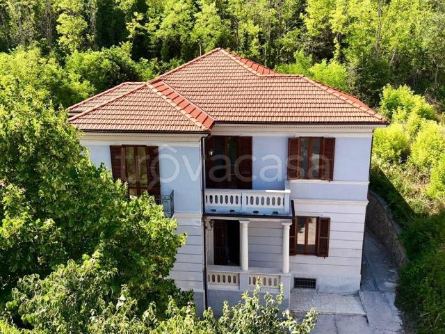 Villa Indipendente in vendita a Pescina, Abruzzo