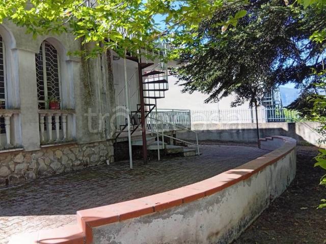 Villa Indipendente in vendita a Tufo, Campania