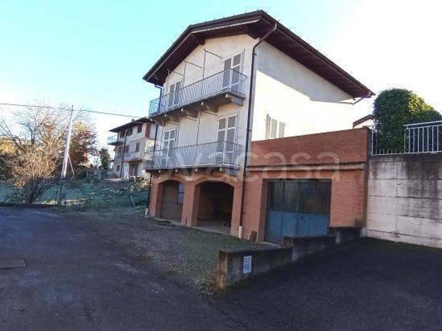 Villa Indipendente in vendita a Nibbiano, Reggio Emilia