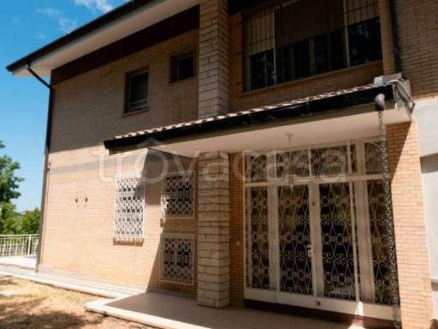 Villa Indipendente in vendita a Unione dei comuni Savena-Idice, Pianoro