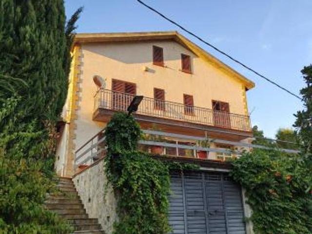 Villa Indipendente in vendita a Piazza Armerina, Enna