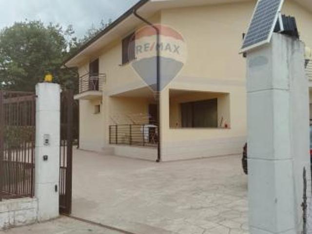 Villa Indipendente in vendita a Piazza, Sicilia