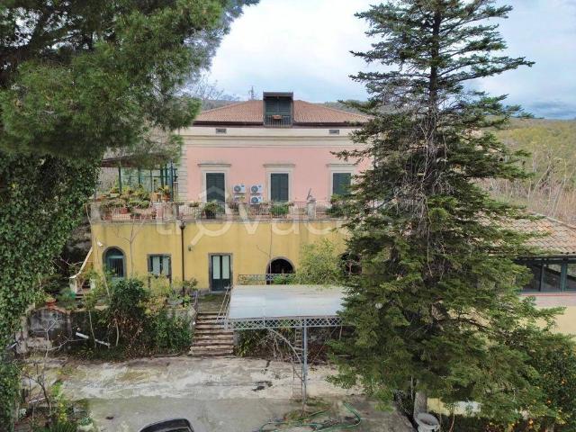 Villa Indipendente in vendita a Zappello di Campagna, Piedimonte Etneo