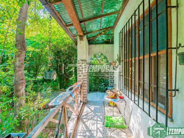 Villa Indipendente in vendita a Pezzolo de' Codazzi, Pieve Fissiraga