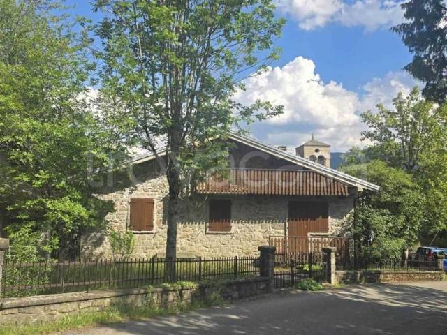 Villa Indipendente in vendita a Pievepelago, Modena