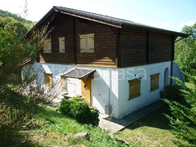 Villa Indipendente in vendita a Sant'Annapelago, Pievepelago