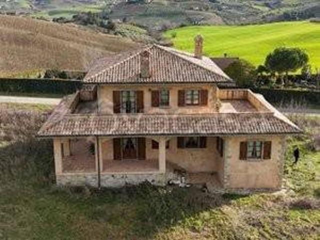 Villa Indipendente in vendita a Pineto, Abruzzo