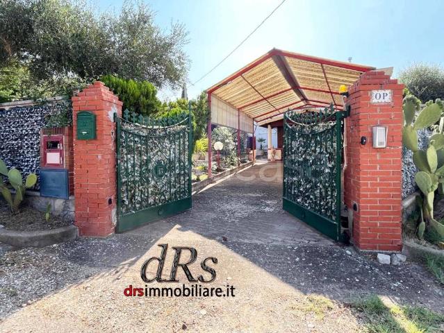 Villa Indipendente in vendita a Pisticci, Basilicata