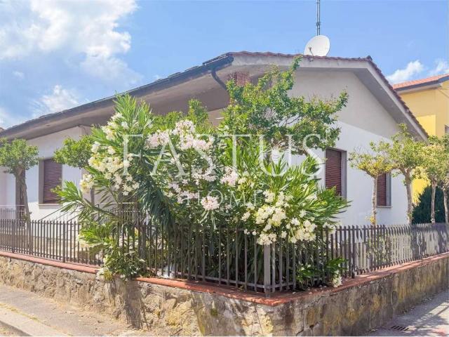 Villa Indipendente in vendita a Bonelle, Pistoia