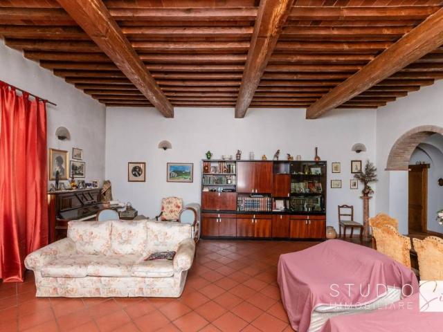 Villa Indipendente in vendita a Pontelungo, Pistoia
