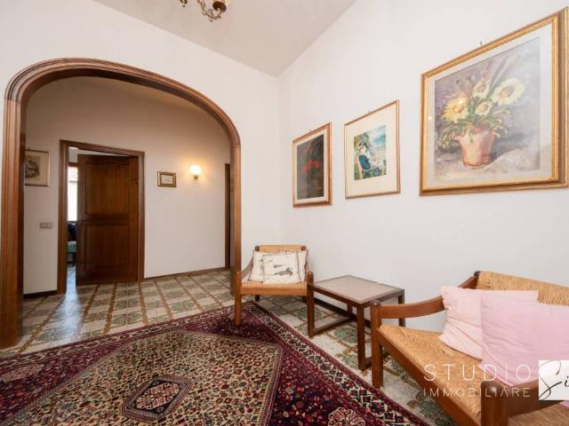 Villa Indipendente in vendita a Pistoia, Toscana