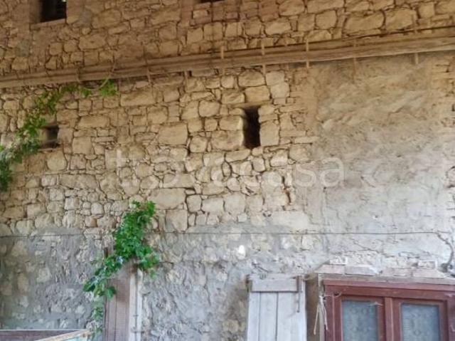 Villa Indipendente in vendita a Ponte Nizza, Lombardia
