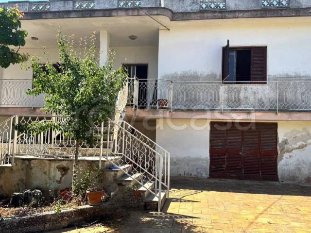 Villa Indipendente in vendita a Casello Cavuzzi, Puglia