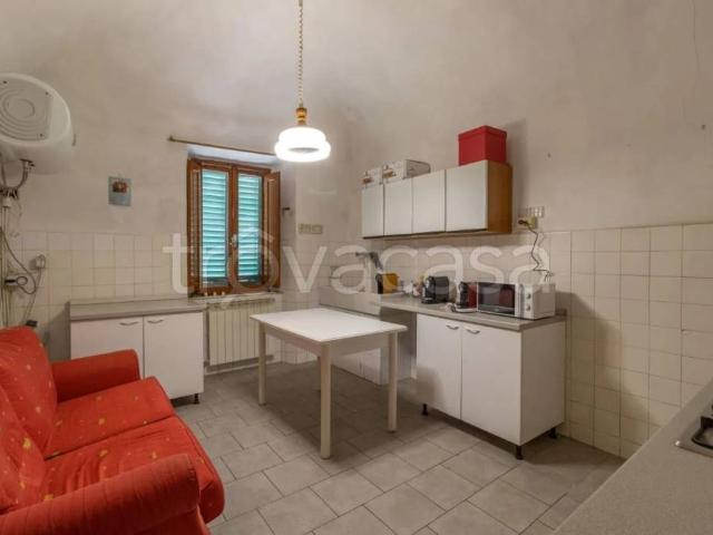 Villa Indipendente in vendita a Larderello, Toscana