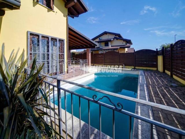 Villa Indipendente in vendita a Piemonte, Novara
