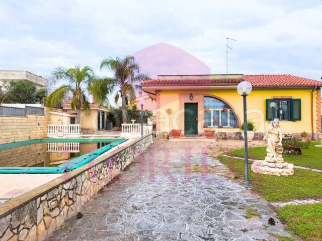 Villa Indipendente in vendita a Tognazzi, Roma Capitale