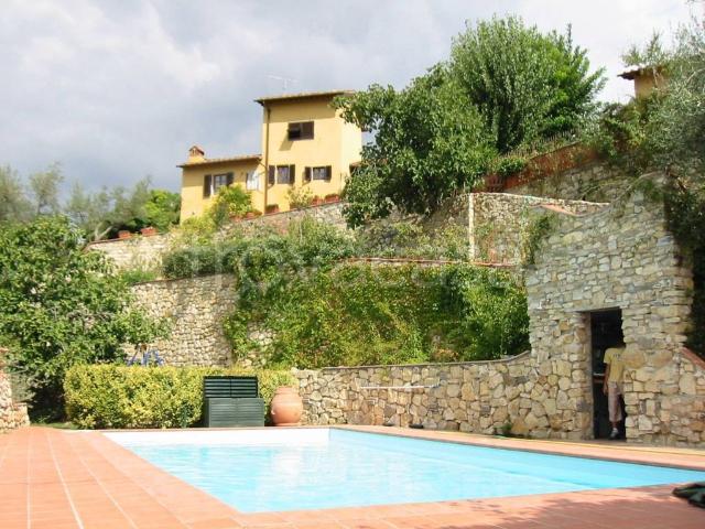 Villa Indipendente in vendita a Unione di Comuni Valdarno e Valdisieve, Pontassieve