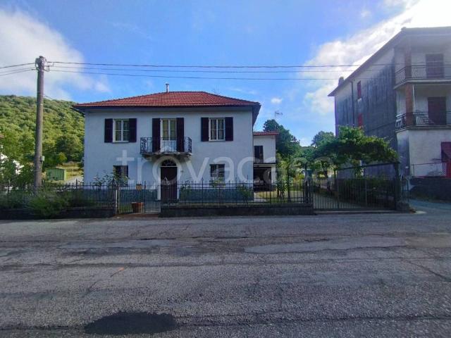 Villa Indipendente in vendita a Pineta, Pontinvrea