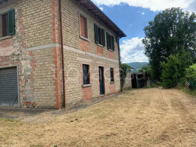 Villa Indipendente in vendita a Poppi, Toscana