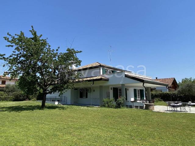 Villa Indipendente in vendita a Pordenone, Friuli-Venezia Giulia