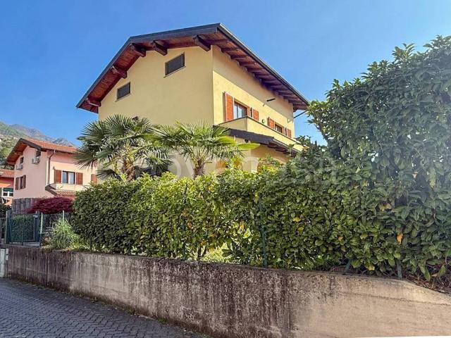 Villa Indipendente in vendita a Tavordo, Porlezza
