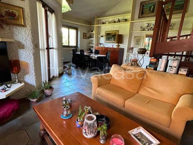 Villa Indipendente in vendita a Marche, Macerata