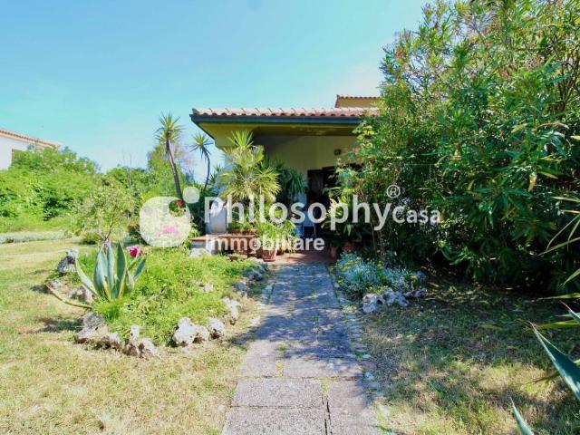 Villa Indipendente in vendita a Scossicci, Marche