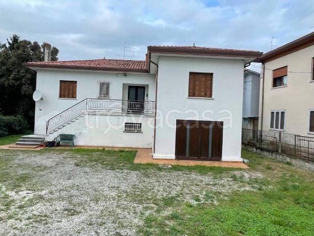 Villa Indipendente in vendita a Confine, Portogruaro