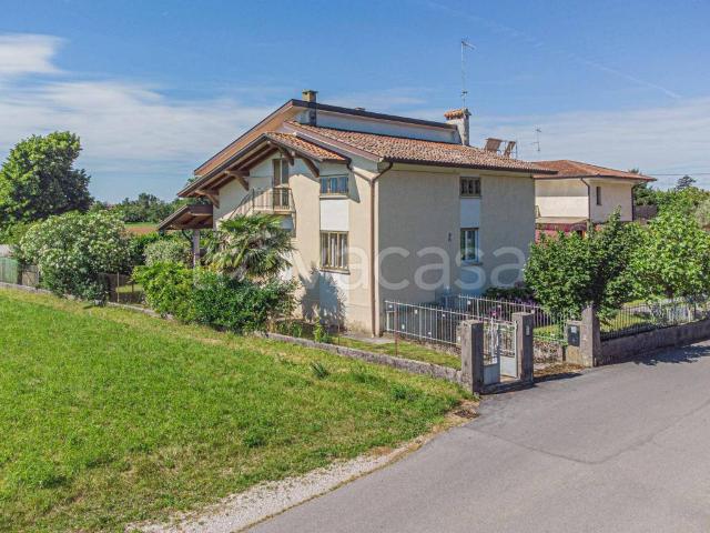 Villa Indipendente in vendita a Povoletto, Friuli-Venezia Giulia