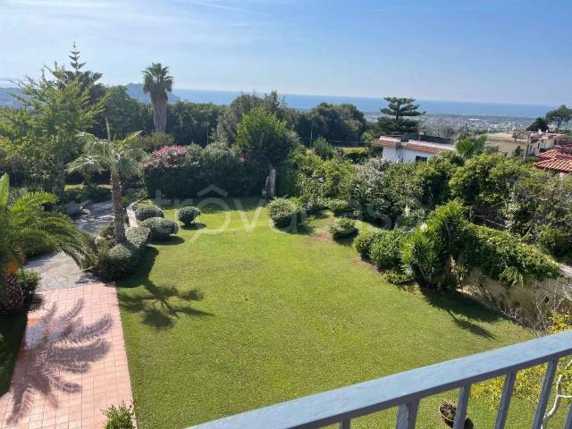 Villa Indipendente in vendita a Toiano, Pozzuoli