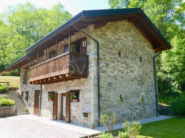 Villa Indipendente in vendita a Clauzetto, Friuli-Venezia Giulia