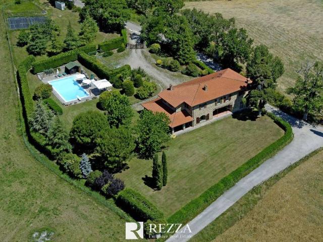 Villa Indipendente in vendita a Pratovecchio, Arezzo