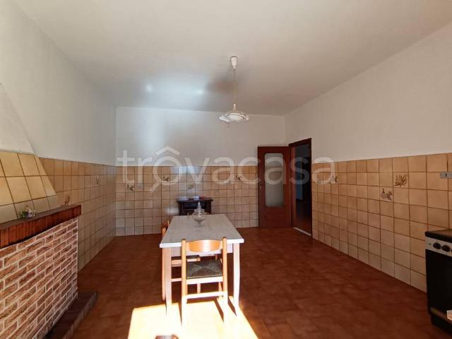 Villa Indipendente in vendita a Presenzano, Caserta