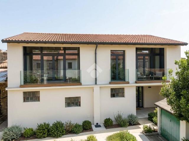 Villa Indipendente in vendita a Provaglio D'iseo, Lombardia