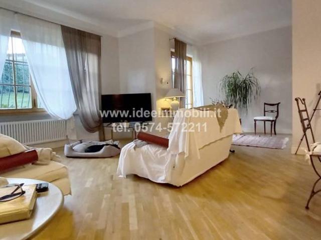 Villa Indipendente in vendita a Quarrata, Toscana
