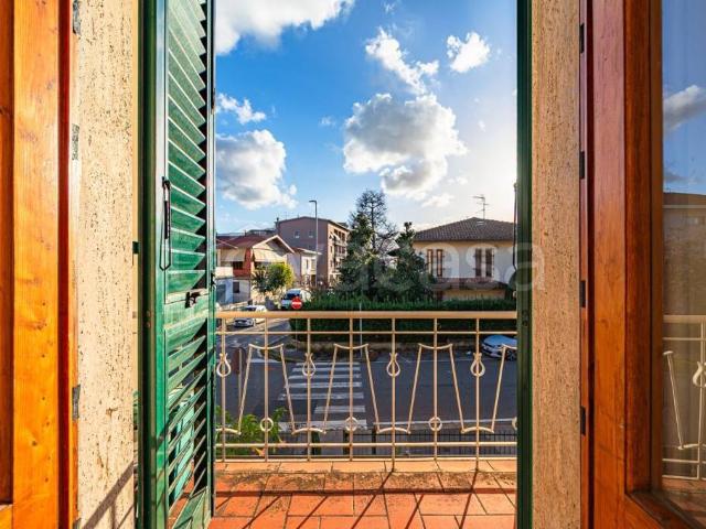 Villa Indipendente in vendita a Quarrata, Pistoia