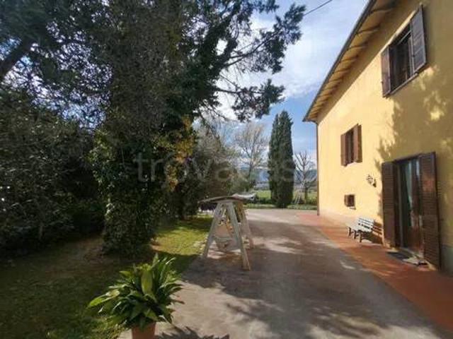 Villa Indipendente in vendita a Olmi, Quarrata