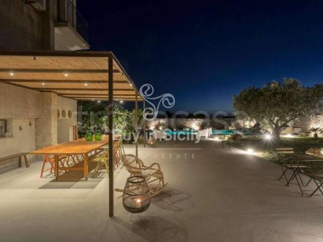 Villa Indipendente in vendita a Ragusa, Sicilia