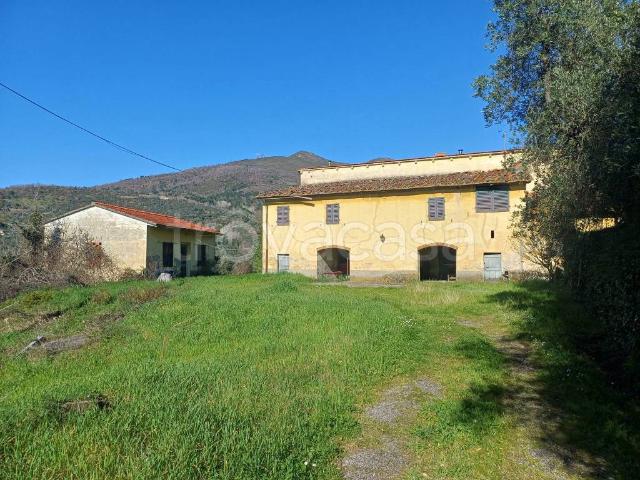 Villa Indipendente in vendita a Unione di Comuni Valdarno e Valdisieve, Reggello