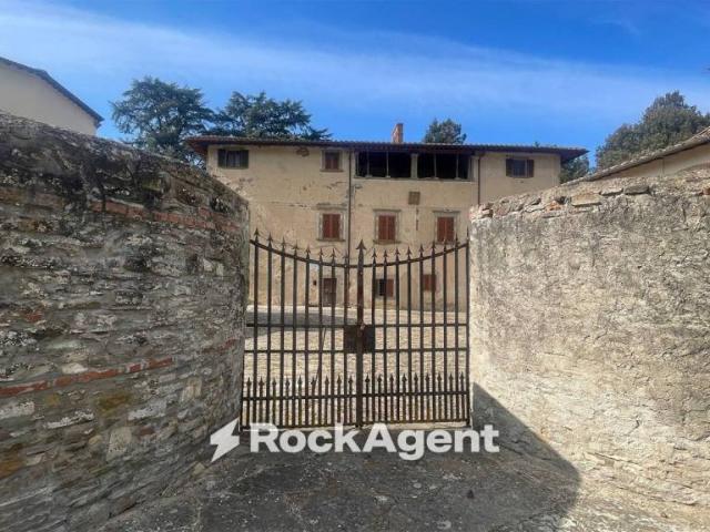 Villa Indipendente in vendita a Unione di Comuni Valdarno e Valdisieve, Reggello