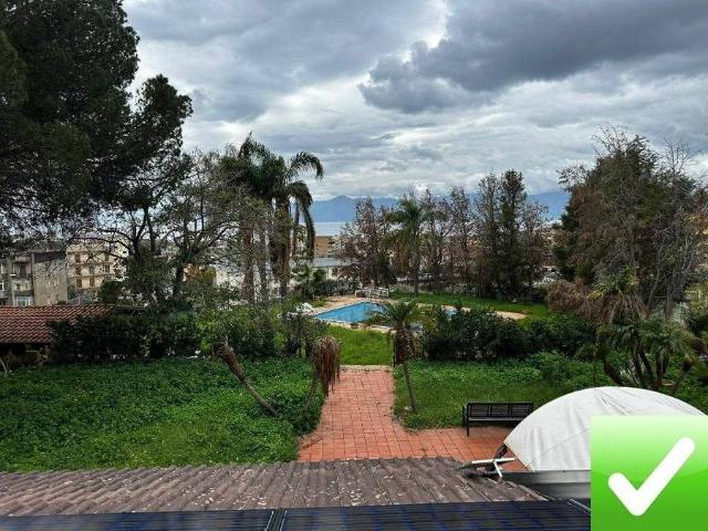 Villa Indipendente in vendita a Calabria, Reggio Calabria