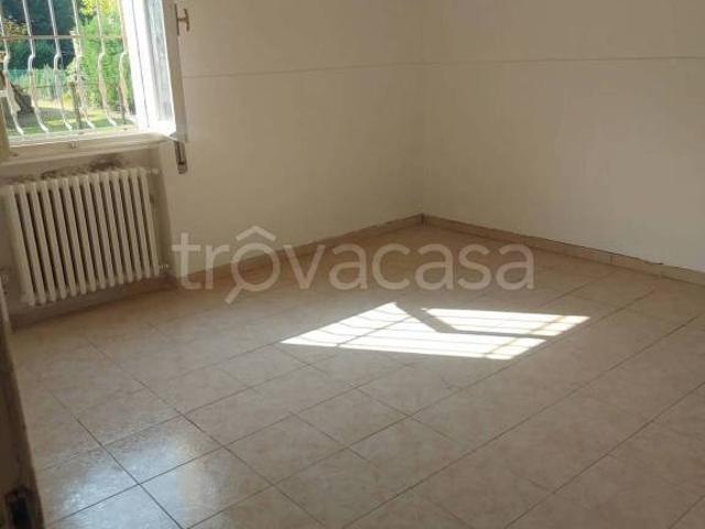Villa Indipendente in vendita a Sant'Agostino esterna-Porta Castello, Re