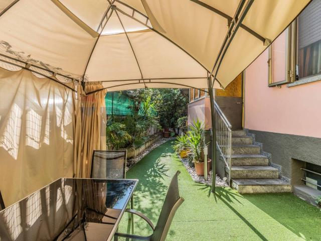 Villa Indipendente in vendita a Rho, Lombardia