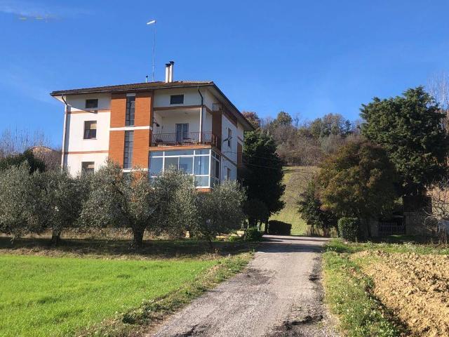 Villa Indipendente in vendita a Trivio, Marche