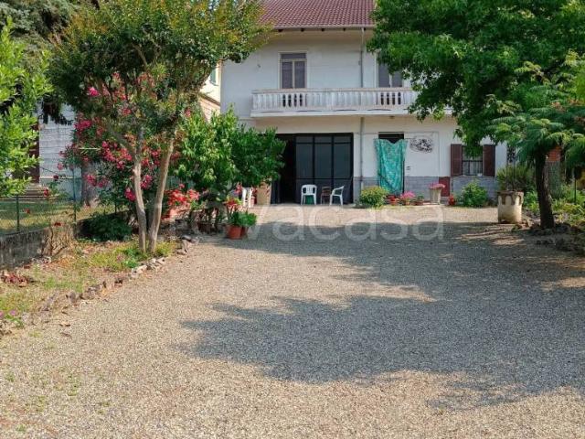 Villa Indipendente in vendita a Piemonte, Alessandria