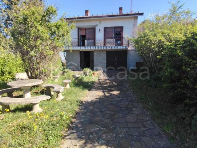 Villa Indipendente in vendita a Piemonte, Asti